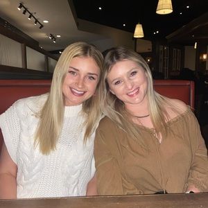 Meet your Posher, Lexi